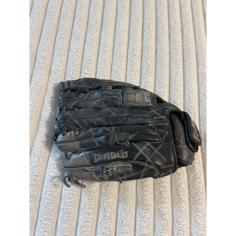 DeMarini Diablo Game Ready 14” Baseball Softball Glove Right Throw